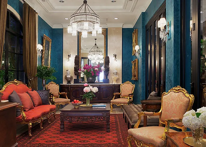 Hotel Sara's 3*