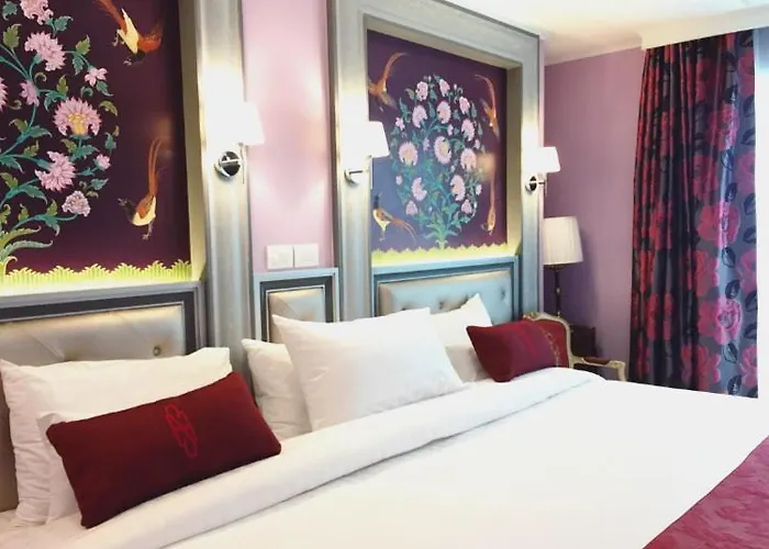 Hotel Sara's