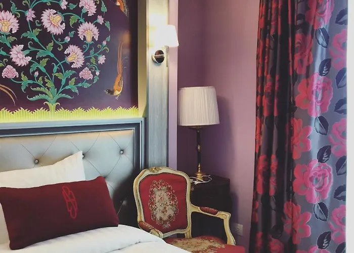 Sara's Hotel
