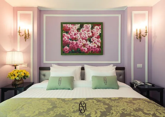Sara's Hotel 3*